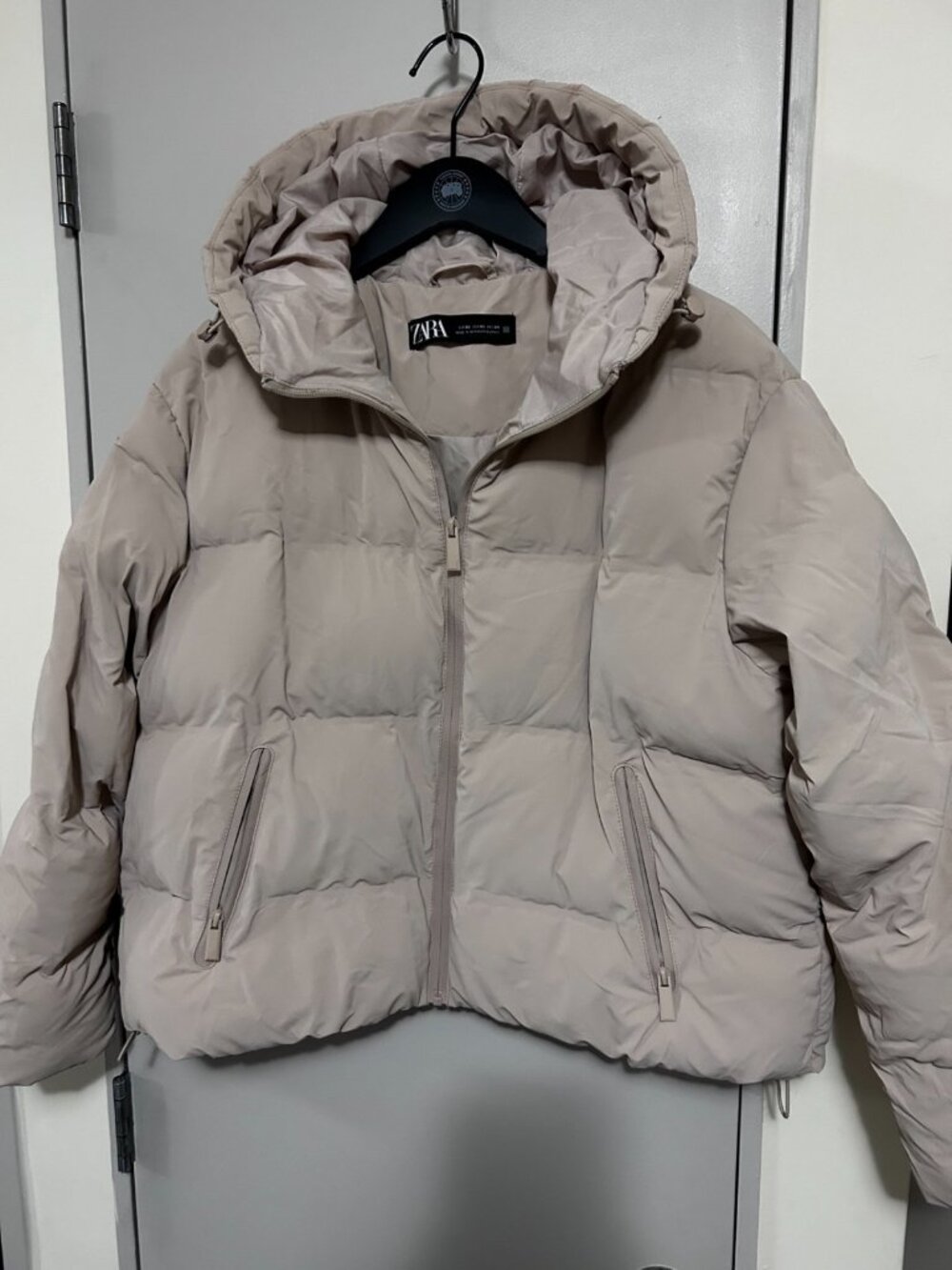 Zara Beige Hooded Puffer Jacket Zip Front Side Pockets Women's XS
